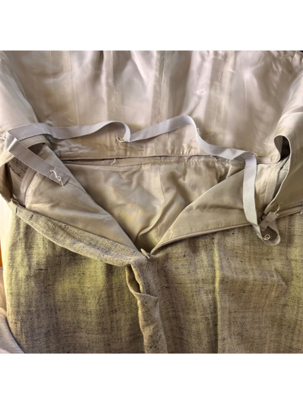 Akris Punto Corset Strapless Dress Oatmeal Gray US 10 Linen Silk Sheath Cocktail - Picture 9 of 16